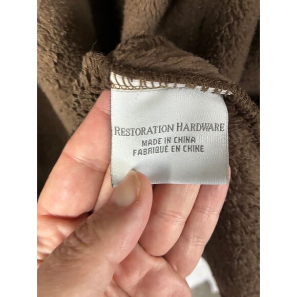 Restoration Hardware Plush Robe Unisex Lg Brown Belted Fleece Soft Pockets Cozy - Picture 5 of 7